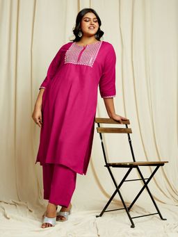 Globus - Gloplus Women Pink Embroidered Yoke Straight Plus Size Kurta With Wide Leg Pants Festive Set