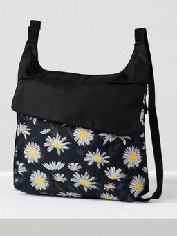 WILDCRAFT - Grabbie Sling Bag - Black