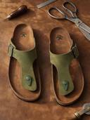 Olive color option, Currently selected