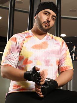 Instafab Plus - Men Tangerine Orange and Light Pink Water Strokes Activewear T-Shirt