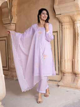 Bud & Tulip - Purple Tulip Kurta with Pant and Dupatta (Set of 3)