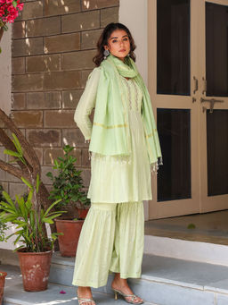 Bud & Tulip - Heena Kurta with Sharara and Dupatta (Set of 3)