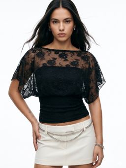 Outzidr - Black Blouson Lace Top