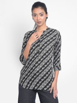 CRIMSOUNE CLUB - Womens Navy Blue Printed Top