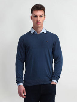 Arrow Sports - Men Blue Solid Sweater