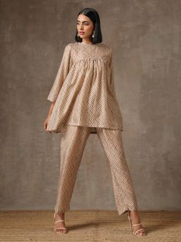 trueBrowns - Beige Bandhani Printed Silk Gathered Co-ord (Set of 2)