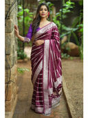 Maroon color option, Sold out, Currently selected