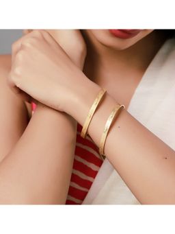 Voylla - Gold Elegance Tejasvi Bangles (Pack Of 2)