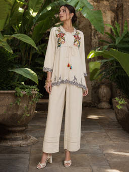 ZUMMER - Off White Embroidered Co-Ord Set