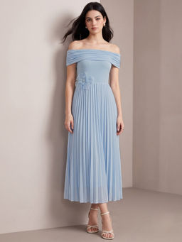 Outzidr - Blue Off-Shoulder Pleated Floral Corsage Dress
