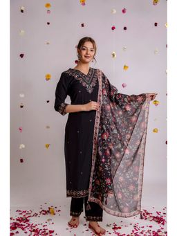 Nehamta - Womens Black Rayon Kurta with Pant & Dupatta (Set of 3)