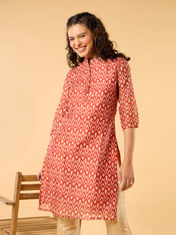 SAAKI - Whispers Of Wilderness Ikat Print Kurta