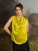 Yellow color option, Currently selected