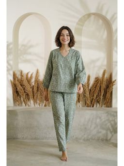 SAY - Green Floral Print V-Neck Pure Cotton Night Suit For Women