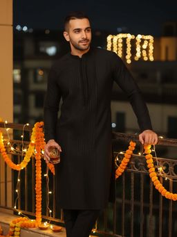 KISAH - Black Cotton Blend Full Sleeves Kurta With Pant