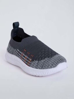 Hopscotch - Unisex Grey Textured Slip-On Sneakers