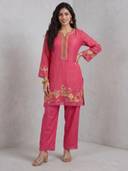 Pink color option, Currently selected