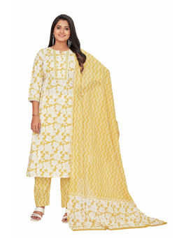 Amchoor - Women Mustard Cotton Floral Print Kurta with Pant and Dupatta (Set of 3)