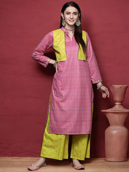 Ahalyaa - Women Pink Ethnic Motifs Velvet Kurta with Palazzo (Set of 2)
