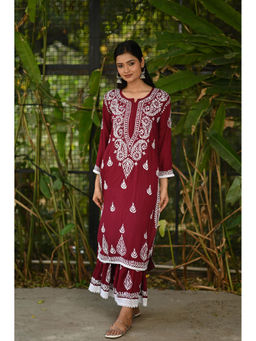 RANGREZA ETHNIC - Sadaf Modal Maroon Embroidered Kurta with Palazzo (Set of 2)
