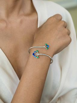 Shaya by CaratLane - Owning My Bold Choices Bracelet In 925 Silver