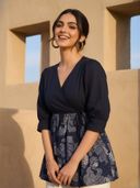 Navy Blue color option, Currently selected