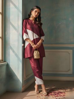 Dora Dori - Women Burgundy Chanderi Round Neck Tunic with Trouser Co-Ord Set