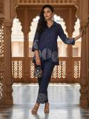 Navy Blue color option, Currently selected