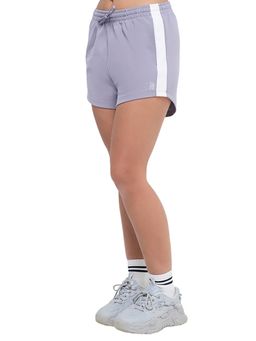 Hunnit - Women Mid Rise Relaxed Fit Cotton Casual Stripe Shorts With Pockets - Lavender