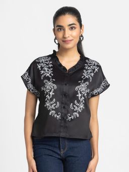 SHAYE - Black V-Neck Printed Short Sleeves Casual Top