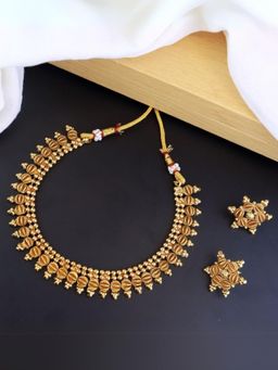 I Jewels - Gold Plated Traditional Choker Necklace Set