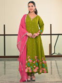 Green color option, Sold out, Currently selected