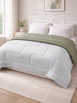 Florida - Green Solid Microfibre Comforter (Double)