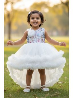 Lagorii - Net White Embellished Dress With Tailback And Headband