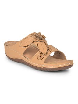 LIBERTY - Beige Wedge Round Toe Sandal