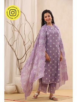 Kameez - Purple Floral Embroidered Chanderi Suit (Set of 3)