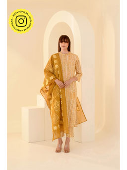 Kameez - Pale & Mustard Mulmul Suit Set(Set of 3)
