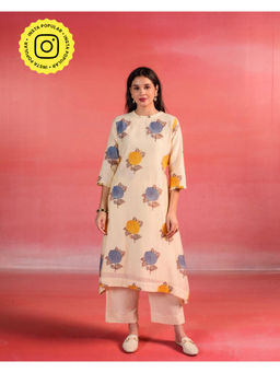 Kameez - Beige Blue Floral Block Print A-Line Chanderi Kurta with Palazzo (Set of 2)