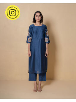 Kameez - Navy Blue Embroidered Chanderi Kurta with Pant (Set of 2)