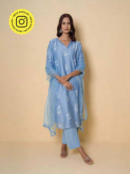 Kameez - Blue Embroidered Chanderi Kurta With Pant And Dupatta