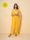 Yellow color option, Currently selected