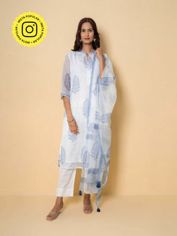Kameez - Blue Block Print Kurta With Pant And Dupatta