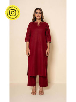 Kameez - Women Wool Solid/Plain Kurta and Pant