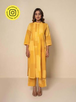 Kameez - Amber Aura Digital Print Yellow Cotton Kurta with Pant
