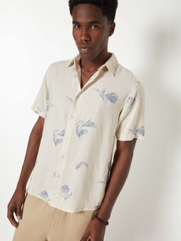 max - Blue Cotton Blend Full Sleeves Regular Fit Collar Neck Floral Shirt