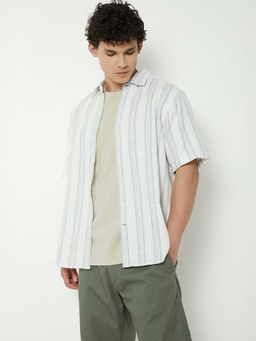 max - Green Cotton Half Sleeves Regular Fit Collar Neck Stripes Shirt