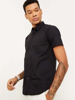 max - Black Cotton Half Sleeves Regular Fit Collar Neck Solid Shirt