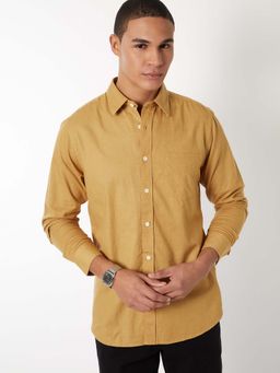 max - Yellow Cotton Blend Full Sleeves Regular Fit Collar Neck Solid Shirt
