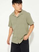 Green color option, Sold out, Currently selected