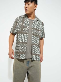 max - Brown Viscose Half Sleeves Regular Fit Collar Neck Printed Shirt